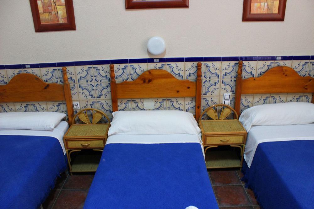 Hostal Lis Seville Luaran gambar