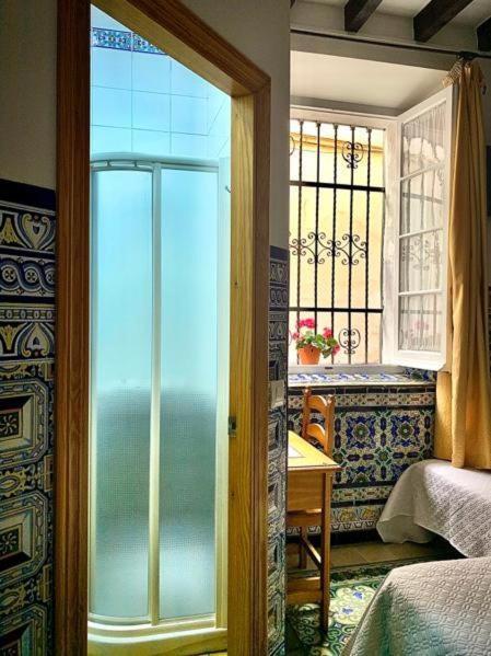 Hostal Lis Seville Luaran gambar